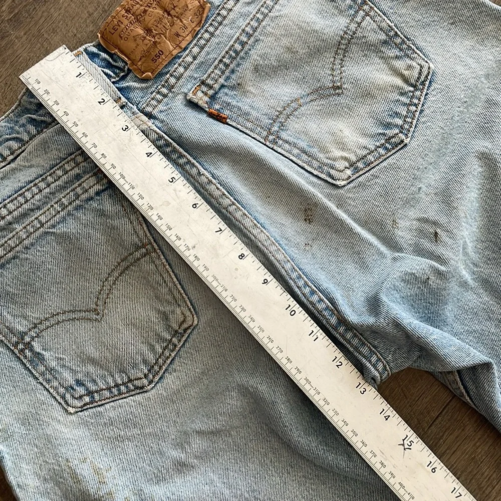 Vintage Levi's women's 34x32" - Picture 10 of 14